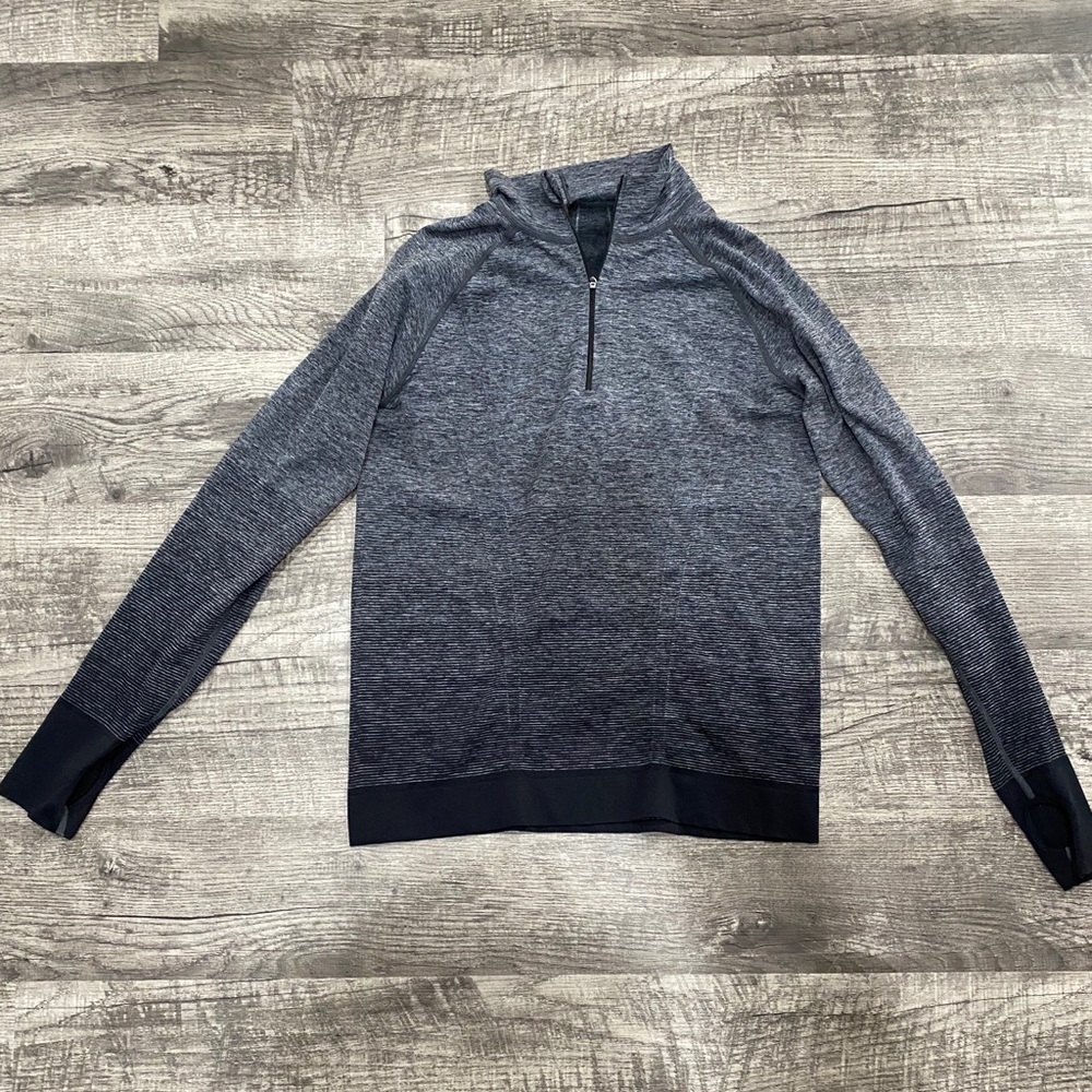 OMBRÉ QUARTER ZIP